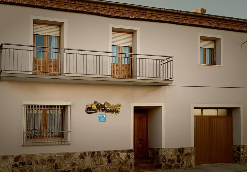Casa Rural Micaela En Navas De Oro Exterior foto